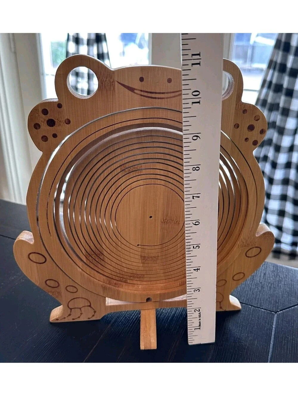 Frog Shaped Collapsible Bamboo Fruit Basket Folding Serving Bowl, EUC